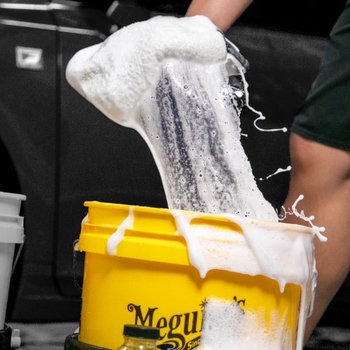 Meguiar's Hybrid Ceramic Wash & Wax Autoshampoo, 1420ml